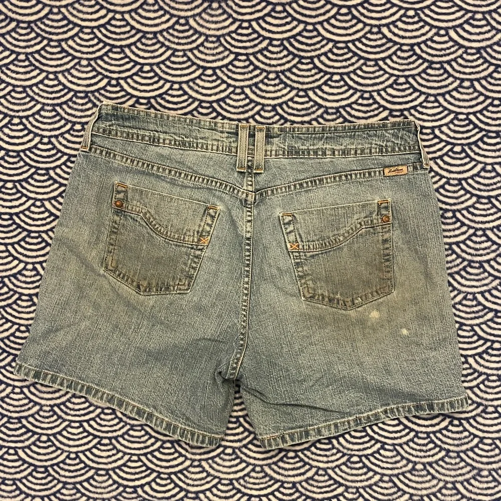 Levi Strauss denim shorts - Picture 3 of 3